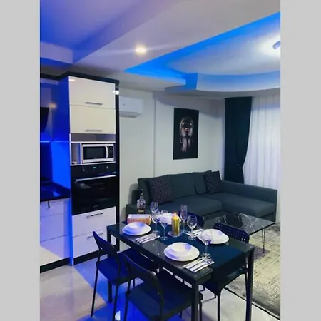Luxury 1 1 Apartment, Gold Aura 阿拉尼亚